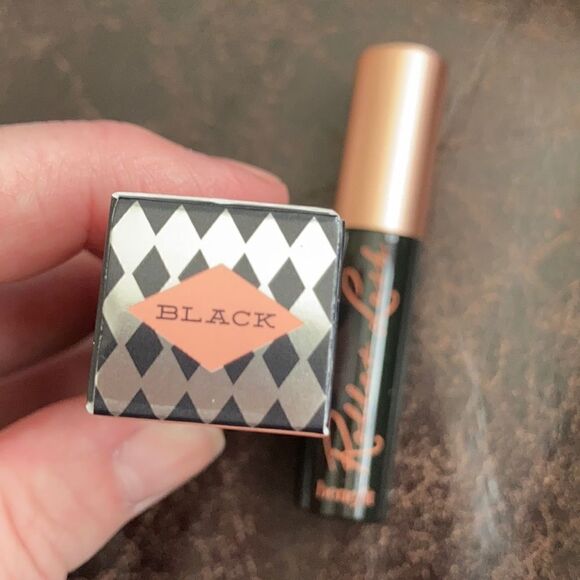 Host Pic🥰Benefit Roller Lash Black Mascara - Picture 2 of 8